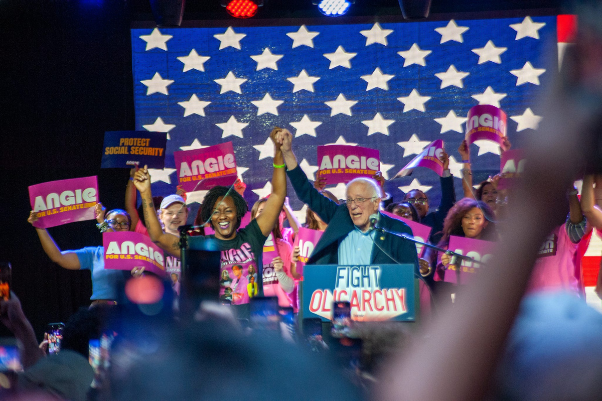 U.S Sen. Bernie Sanders and Democratic nominee Angie Nixon visited Tallahassee at The Moon on Sunday, Oct.18, 16 days ahead of Election Day, rallying a crowd of residents, FAMU, FSU, and TSC students for Sanders' 'Fighting Oligarchy' tour.