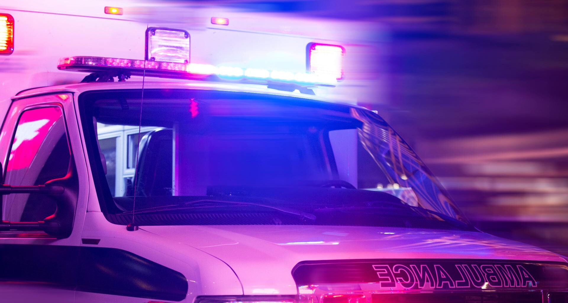 St. Pete man dead, Seminole woman injured in Park Boulevard crash