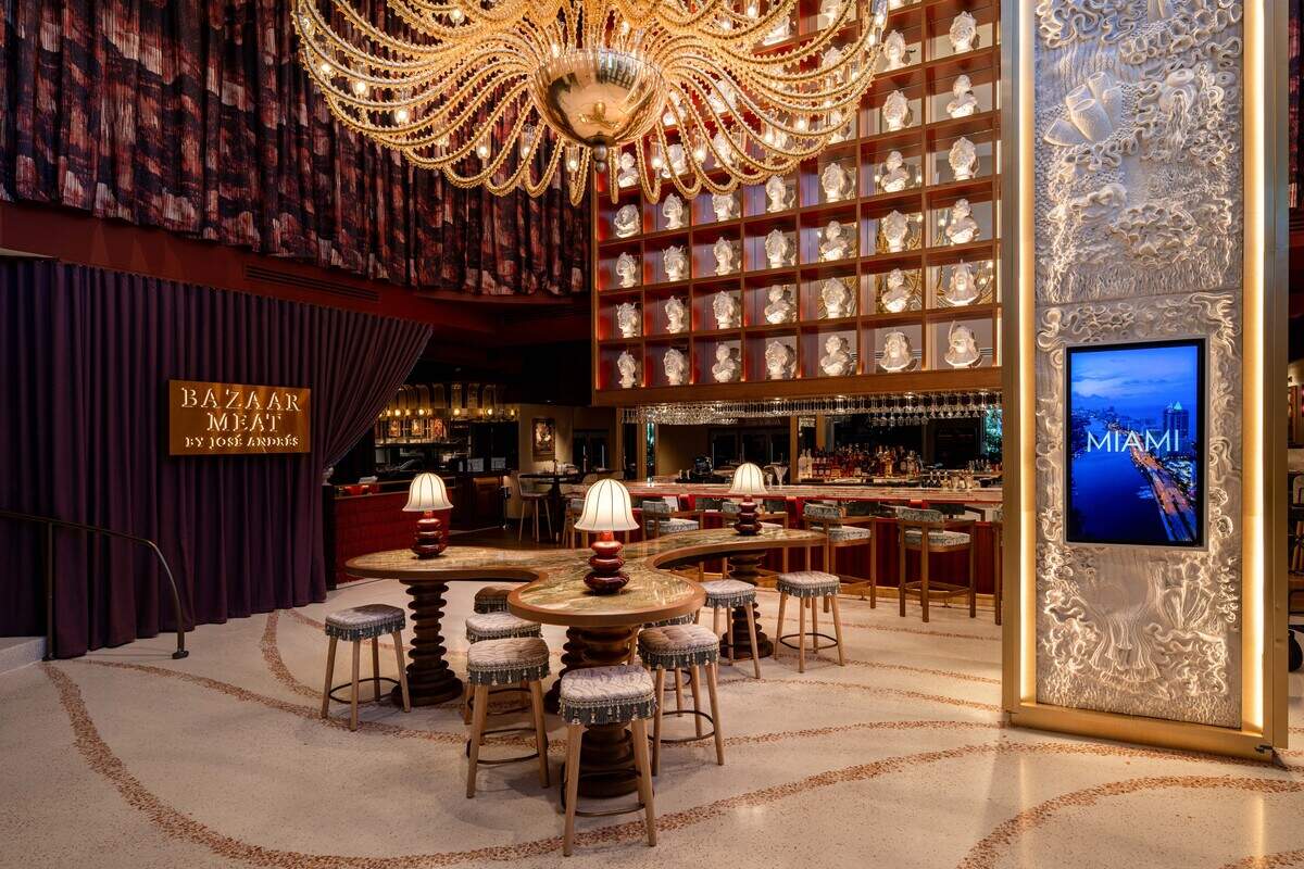 The entry of Bazaar Meat from chef José Andrés in Miami Beach.