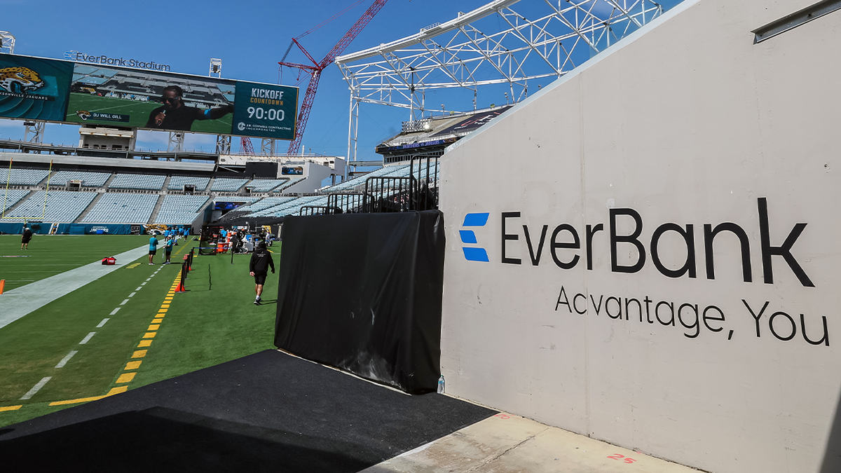 EverBank Stadium