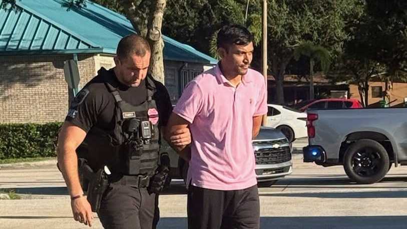 Police: Teen broke into Florida vape shop, then was hit by owner's car
