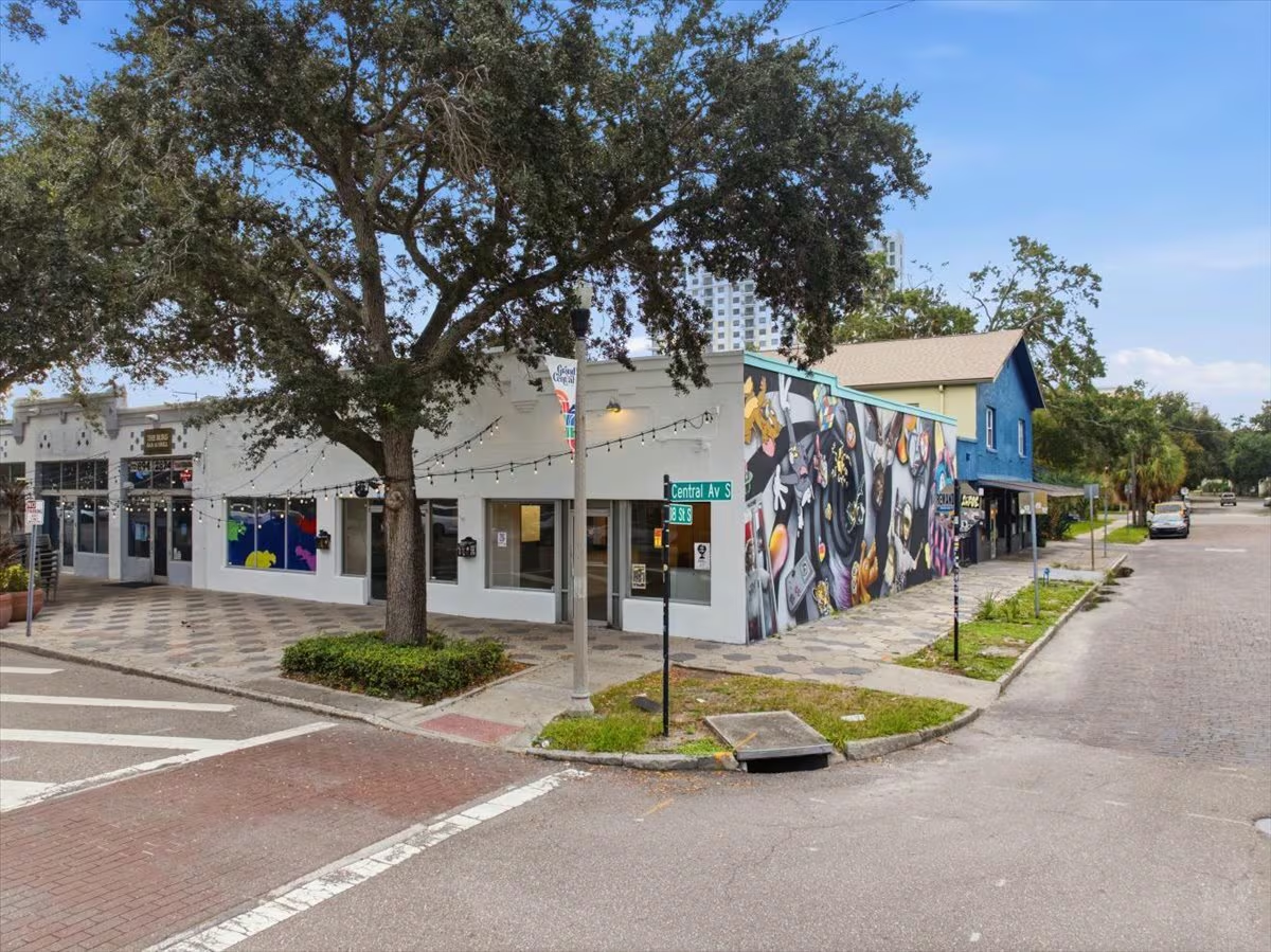 A piece of St. Pete’s music history is up for sale