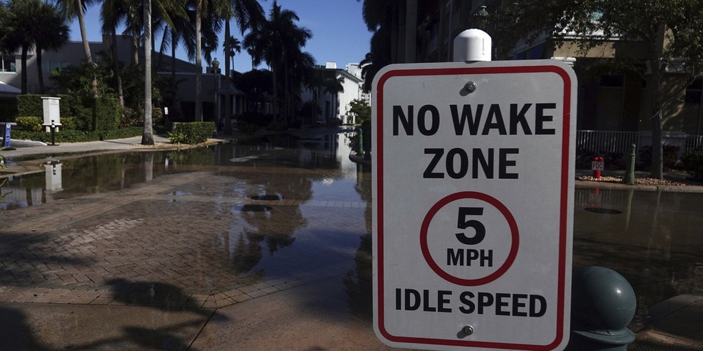 South Florida faces multiday flood threat from heavy rain, King Tides