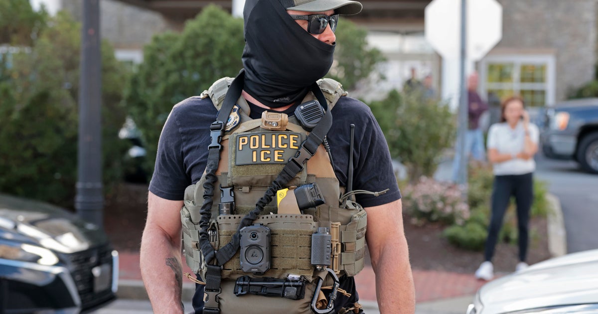 Florida man accused of dressing up as ICE agent to scare Brazilian presidential election voters at Miami-Dade College