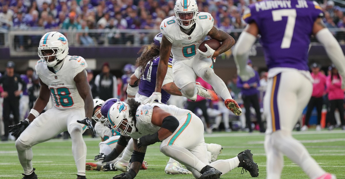 Miami Dolphins Fans Take On Game 4