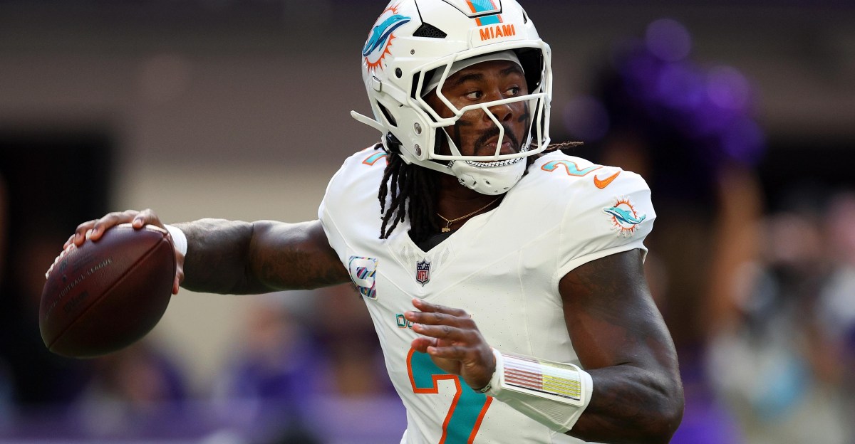 Miami Dolphins news roundup: Malik Willis after 4 games, reactions to Dolphins loss to Vikings