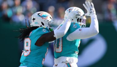 Miami Dolphins news roundup: Grading the Week 7 win, trade rumor updates