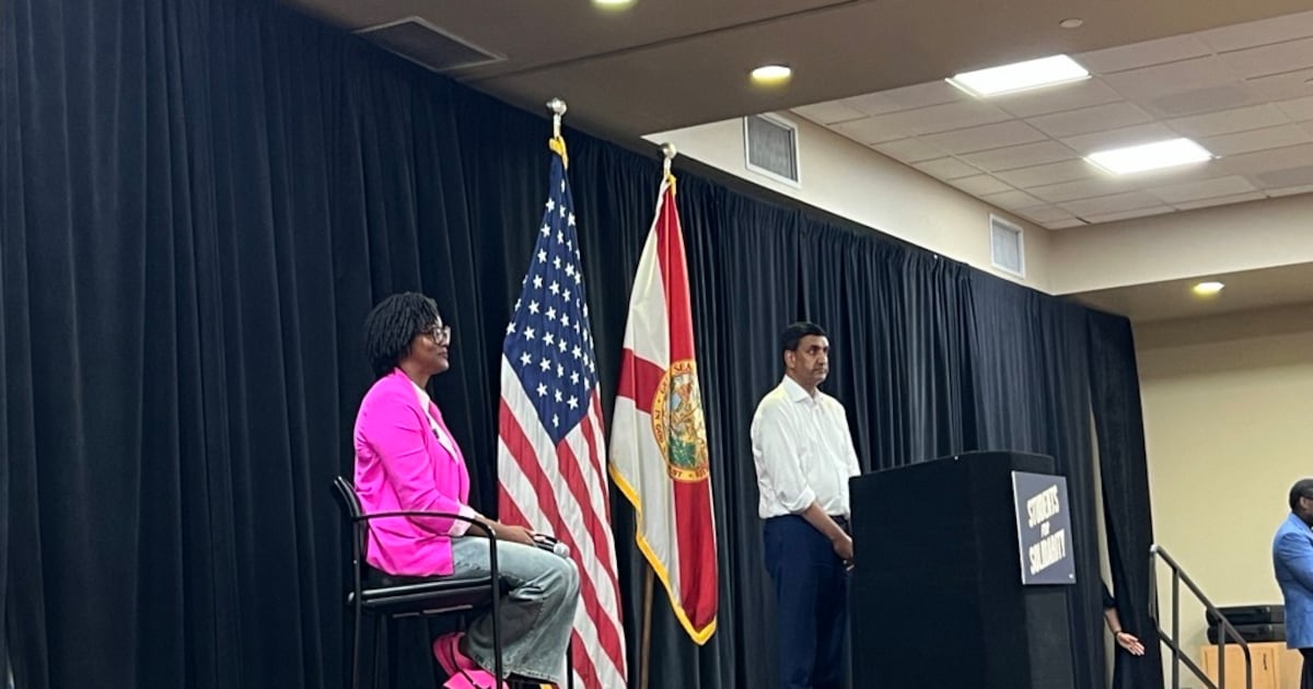 Rep. Ro Khanna, Angie Nixon hosts young voters town hall at UCF – WDBO