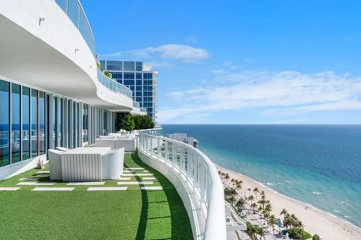 Fort Lauderdale Beach’s Largest Single-Level Penthouse on the Market Heads to Auction