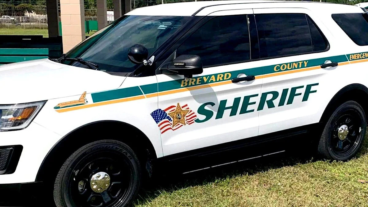 Florida girlfriend allegedly tracks cheating boyfriend, shoots woman in his car: reports