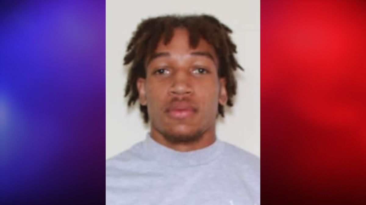 Florida Man Accused of Blocking Freight Train, Then Trying to Carjack Armed Motorist