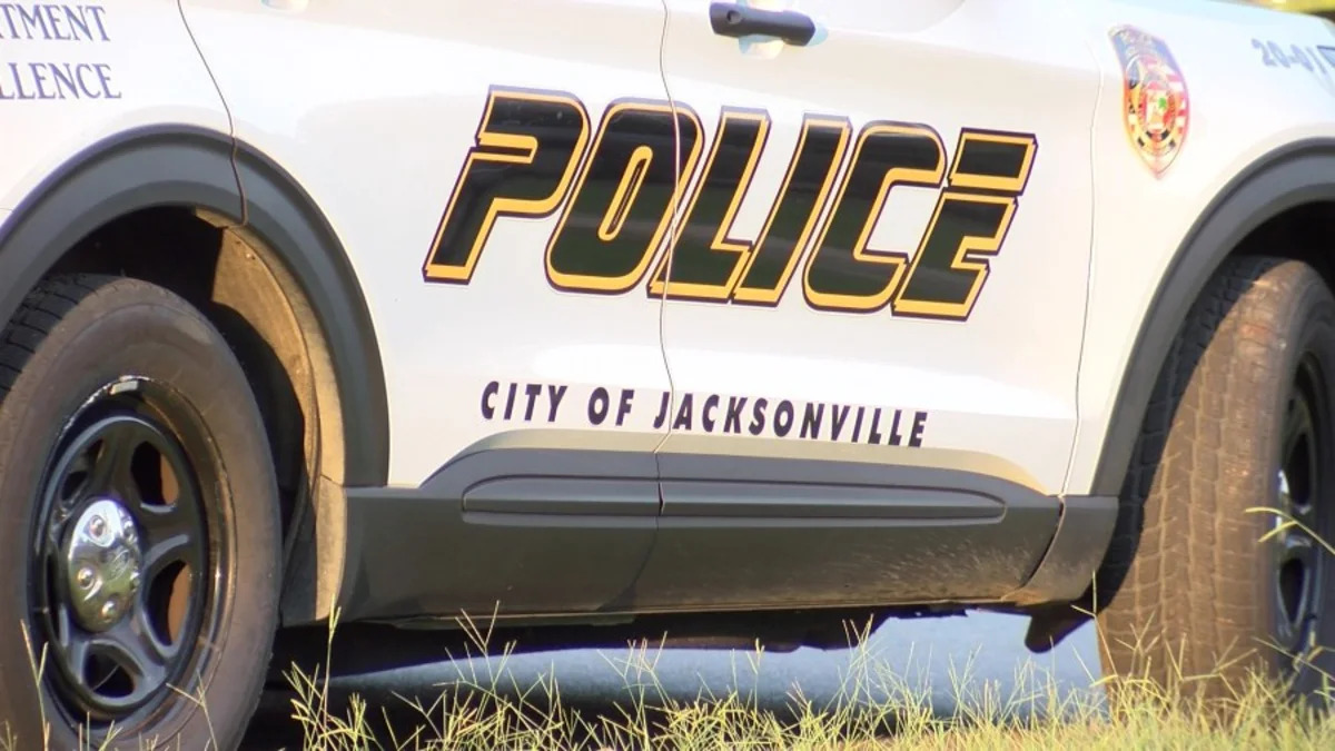 Jacksonville police report gives additional details on Sunday night shooting in adult club parking lot