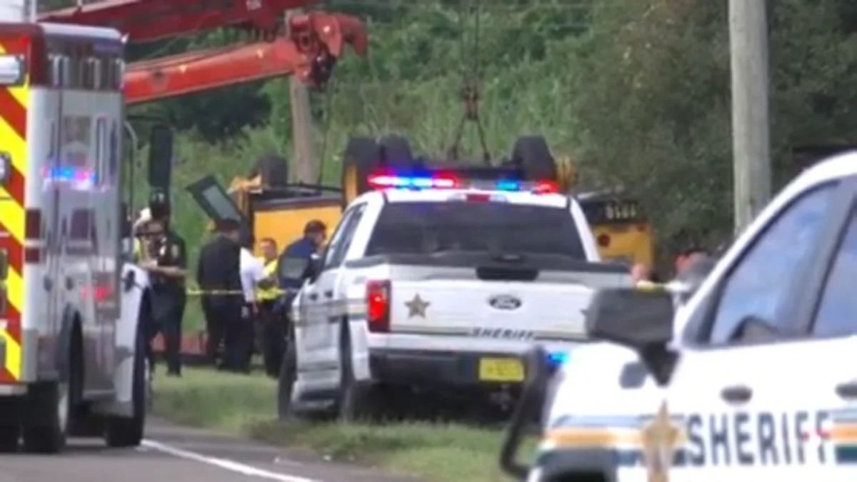 Student among 2 dead after Florida multi-vehicle crash involving school bus
