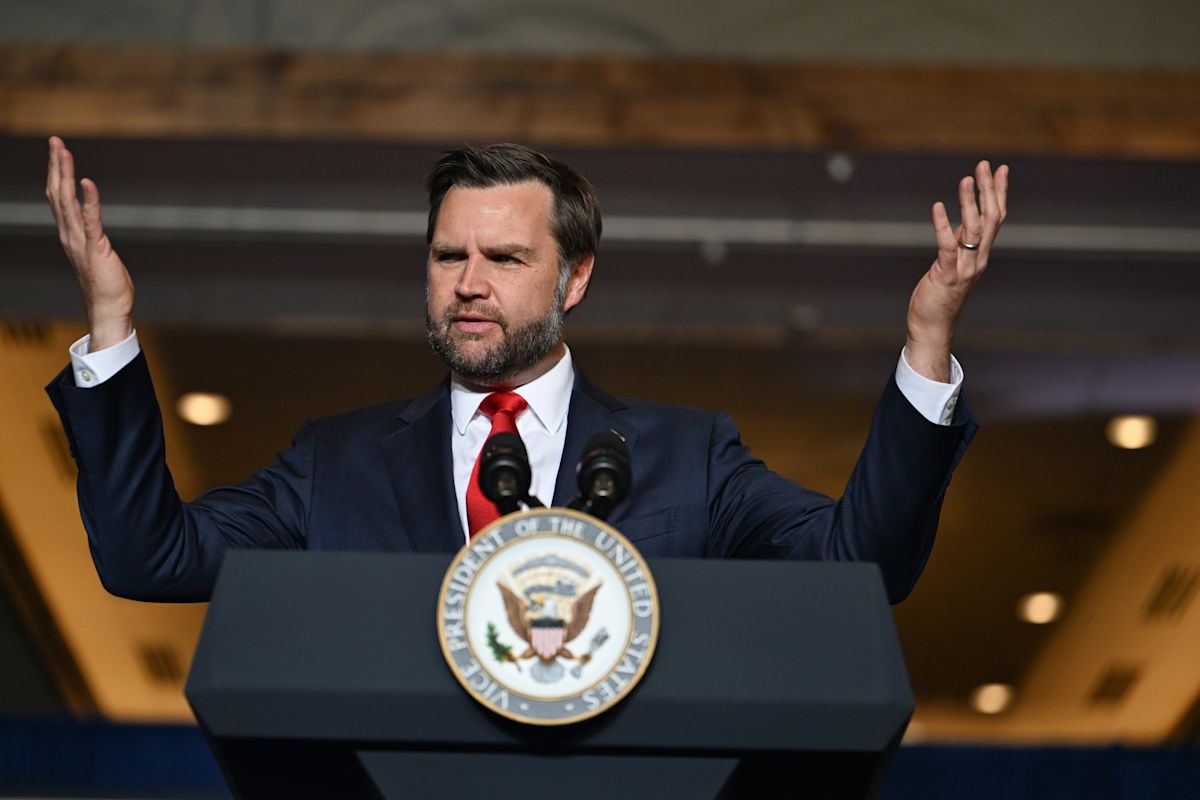 JD Vance Florida Speech Hit With Multiple Interruptions