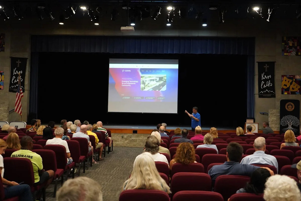 City, community leaders get residents up to speed on what’s happening in west St. Pete