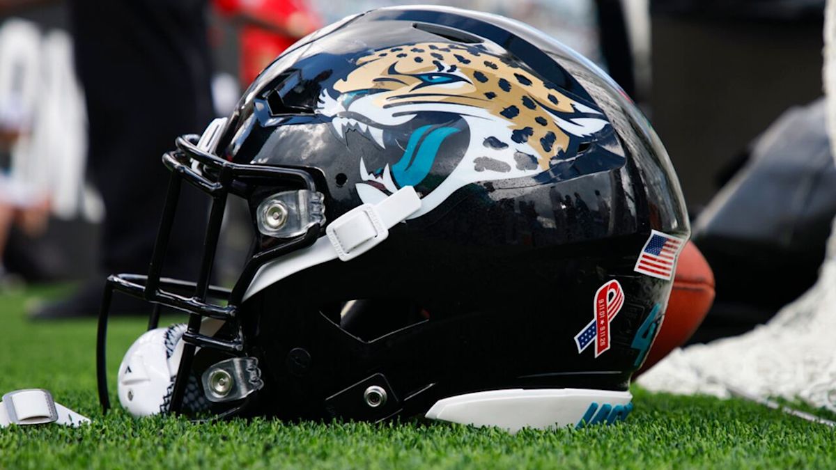 Jacksonville Beach approves expanded bar capacity as Jaguars move to Orlando next year