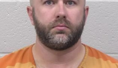 Jacksonville man arrested after sexually explicit chats with detectives posing as teens, police say