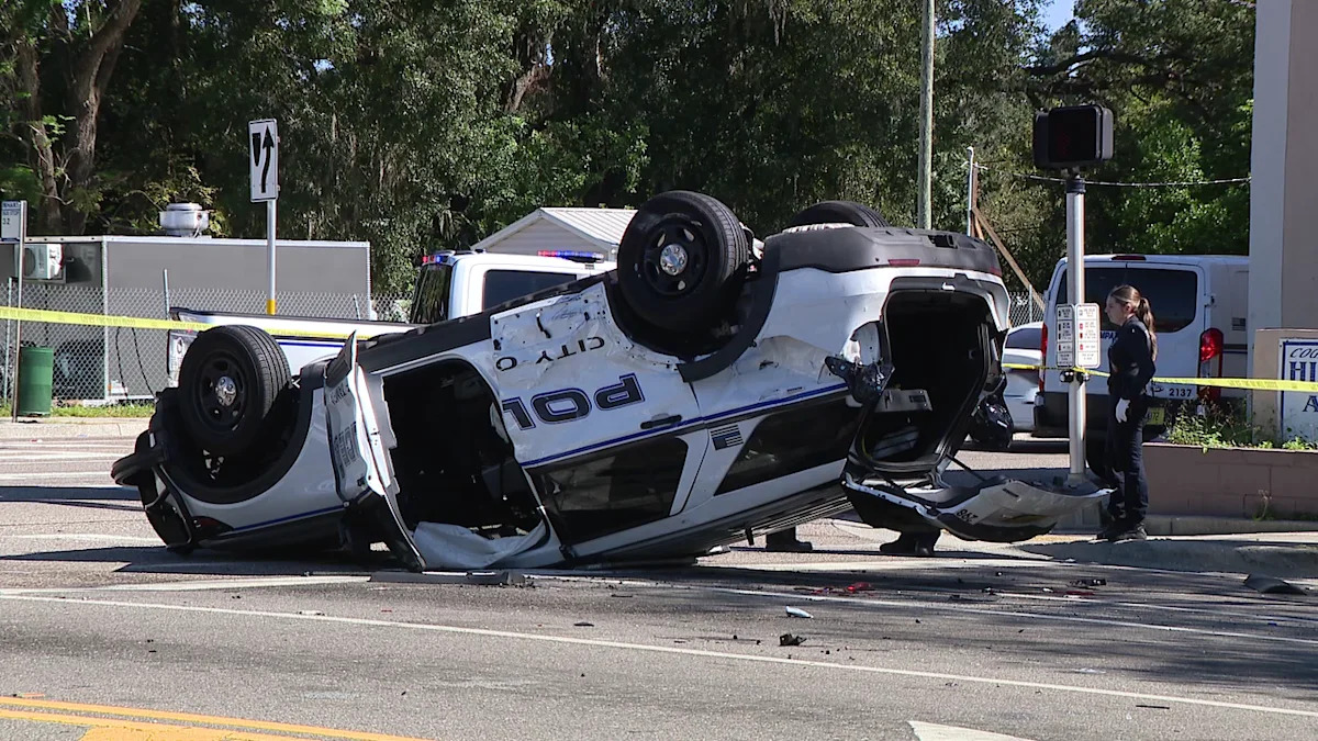 Tampa police crash: Cruiser overturns after colliding with a HART bus