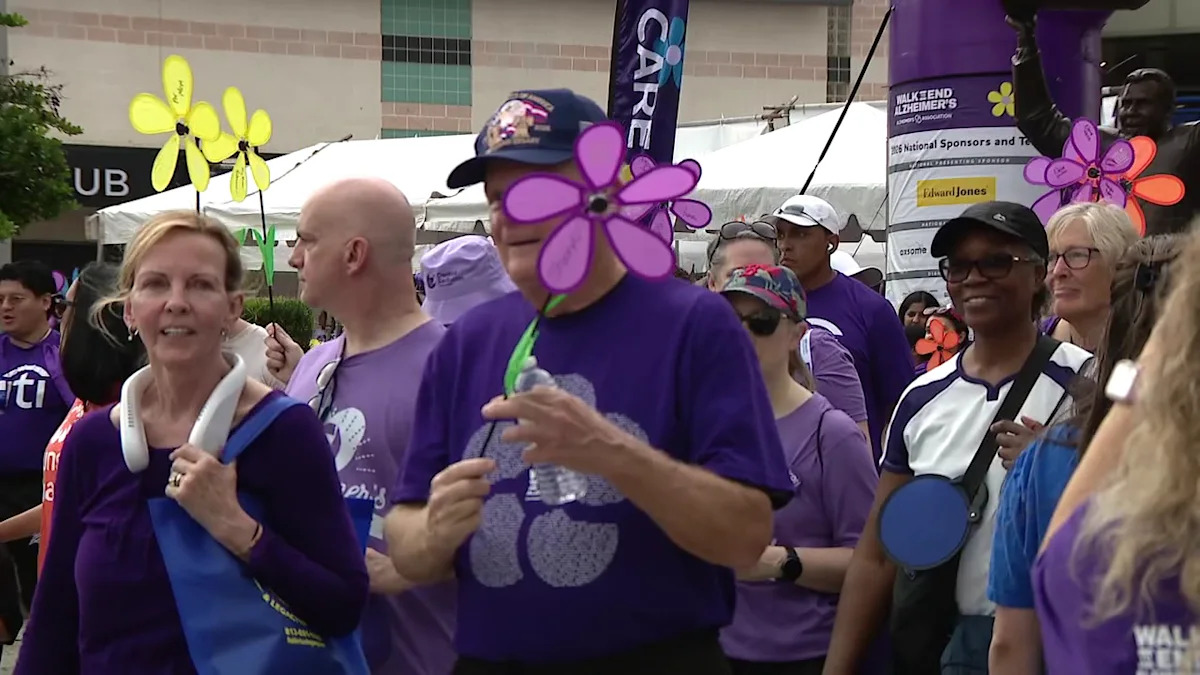 Tampa Walk to End Alzheimer's raises awareness, funds for research