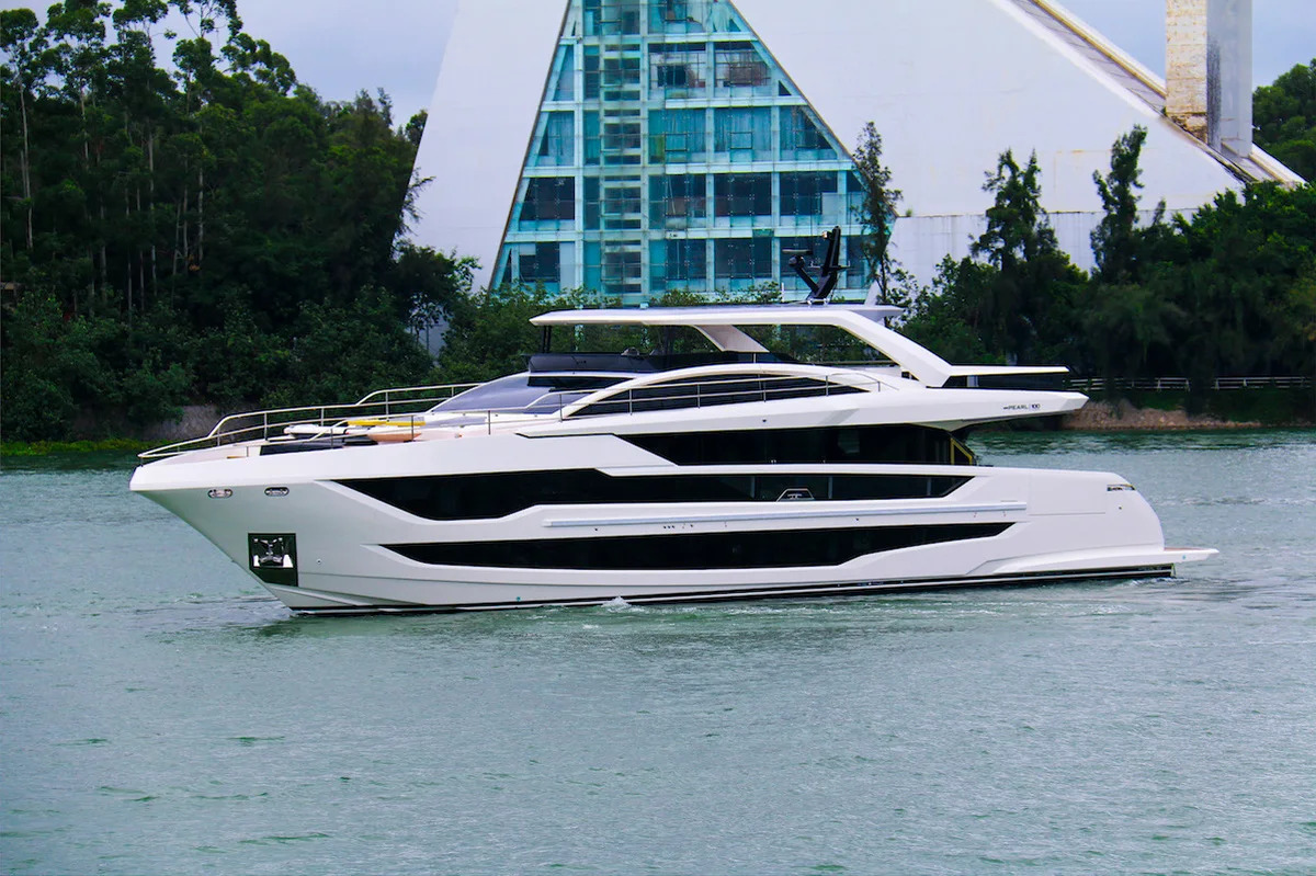 Pearl 100 Hybrid Completes Sea Trials Ahead of Fort Lauderdale Debut