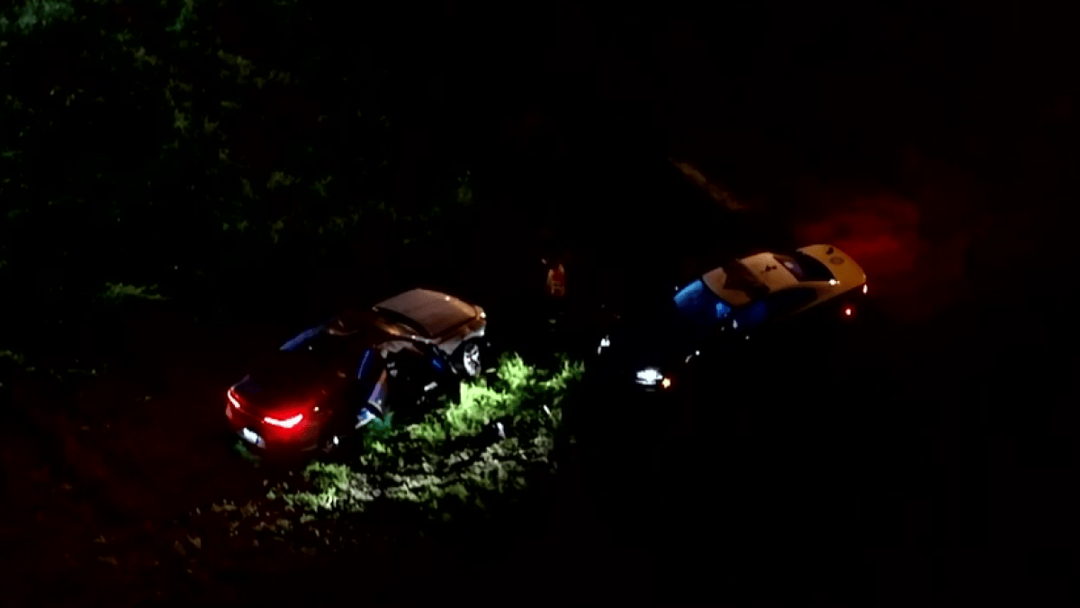 3 hospitalized after fleeing from troopers, crashing BMW on Palmetto Expressway, FHP says – NBC 6 South Florida