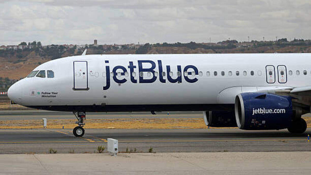 JetBlue began daily nonstop flights between Fort Lauderdale and Barranquilla, Colombia. JetBlue began daily nonstop flights between Fort Lauderdale and Barranquilla, Colombia.
