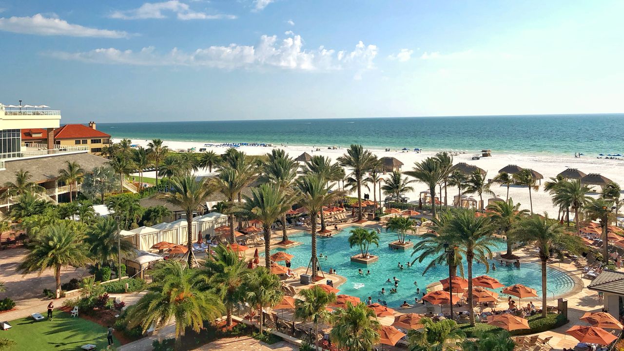 25 Best Beaches in Florida, From South Beach to Amelia Island
