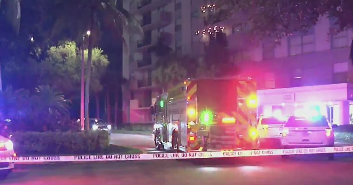 North Miami apartment residents rushed out as police respond to reported shooting, flooding