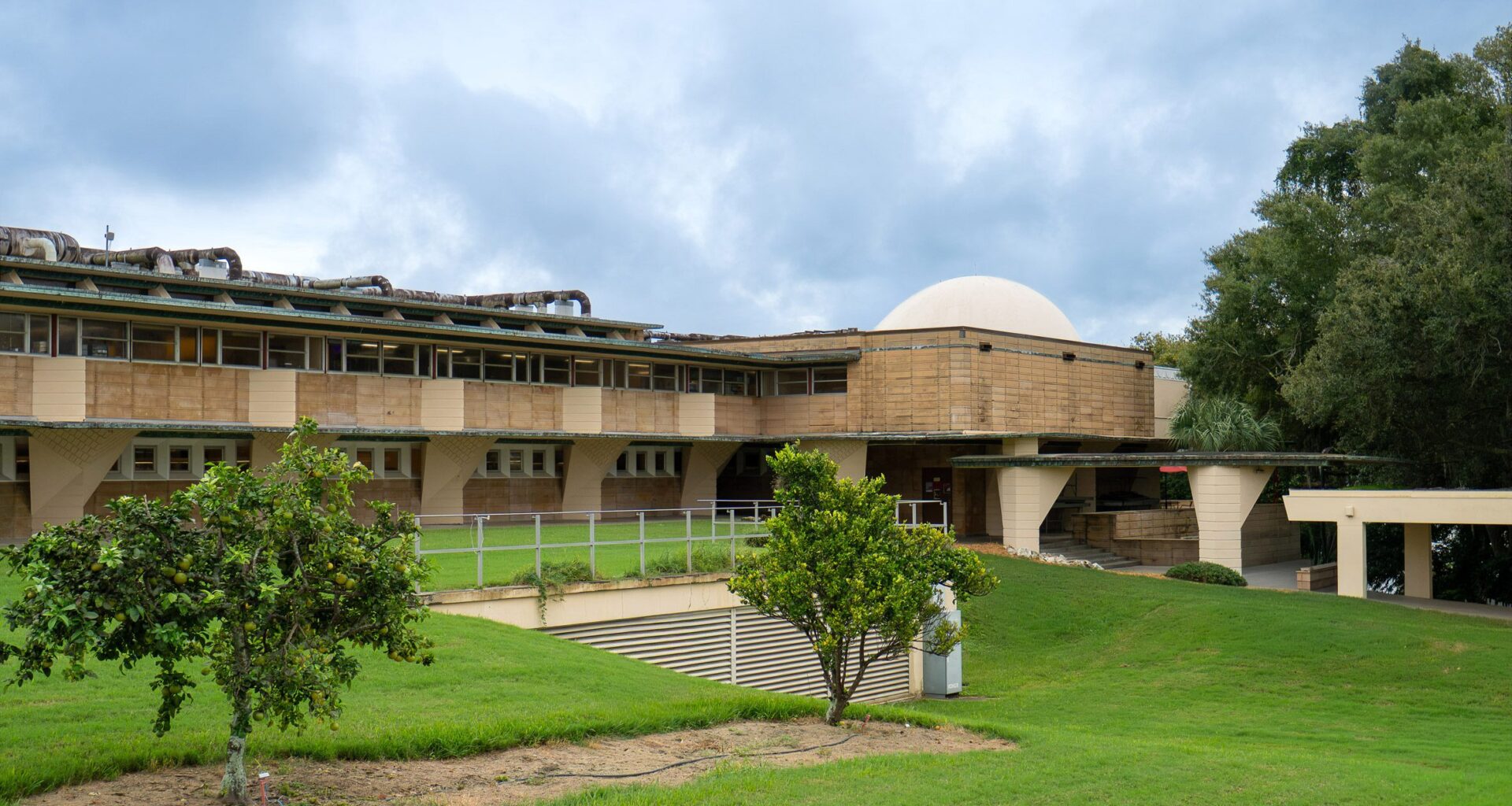 Frank Lloyd Wright planetarium