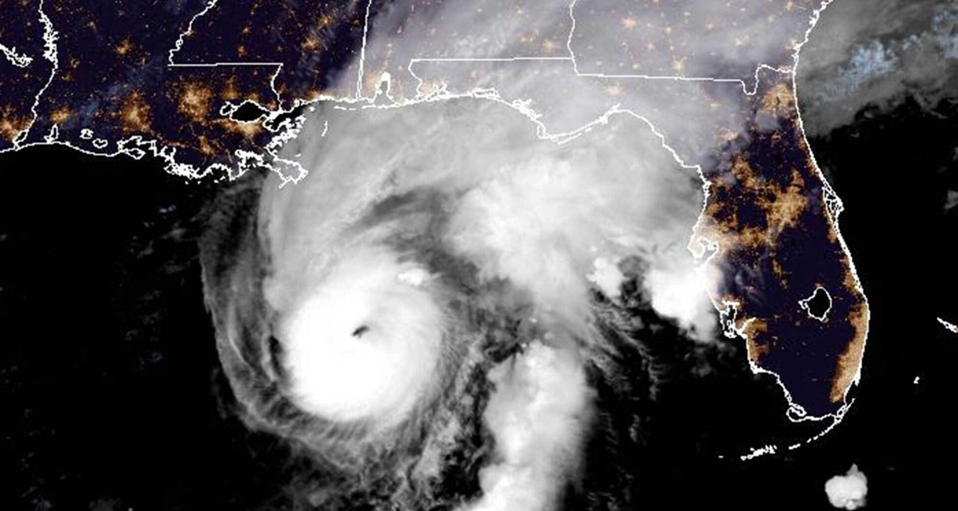 Strengthening Hurricane Isaias forecast to become major Cat 3 storm ahead of Florida landfall – Orlando Sentinel