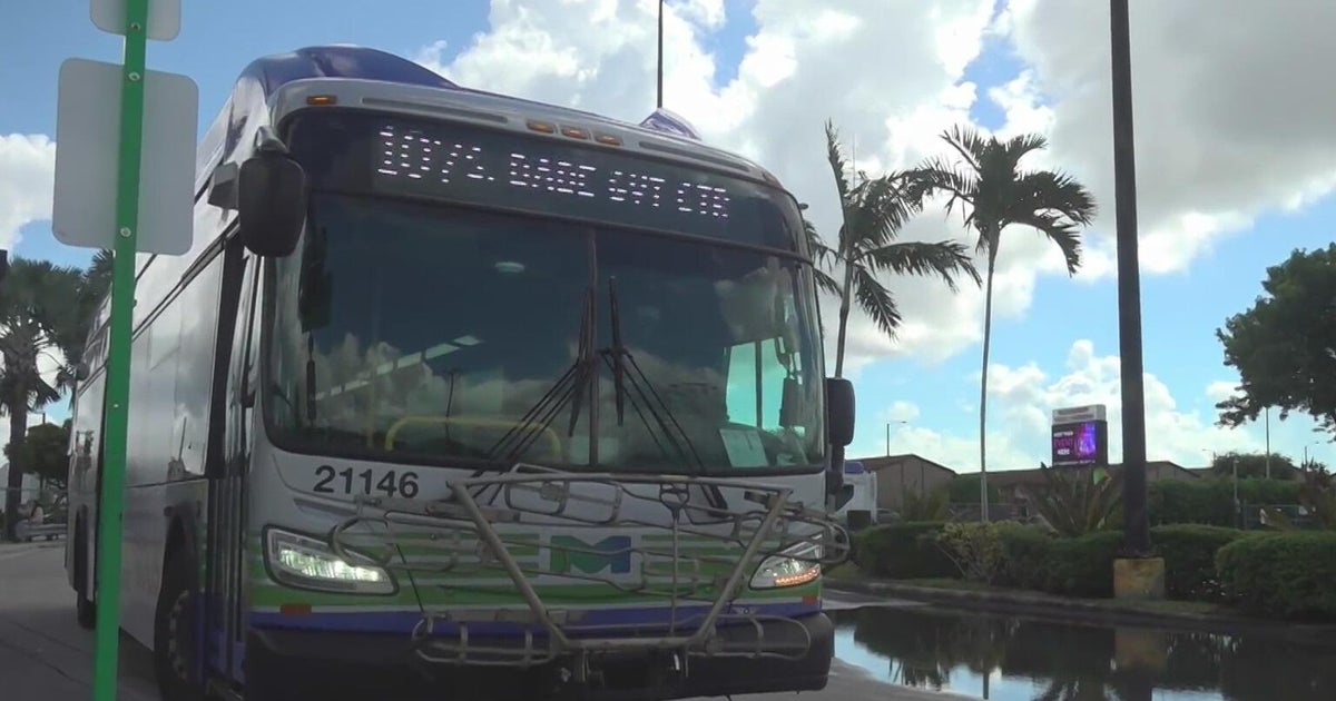 Miami-Dade mayor warns Amendment 3 could cost transit more than $29 million, cut routes, hours