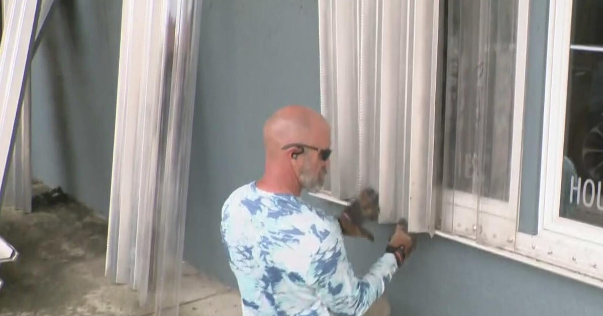 Calm and nerves mix as Florida's Panhandle residents prepare for Hurricane Isaias: "We got this"