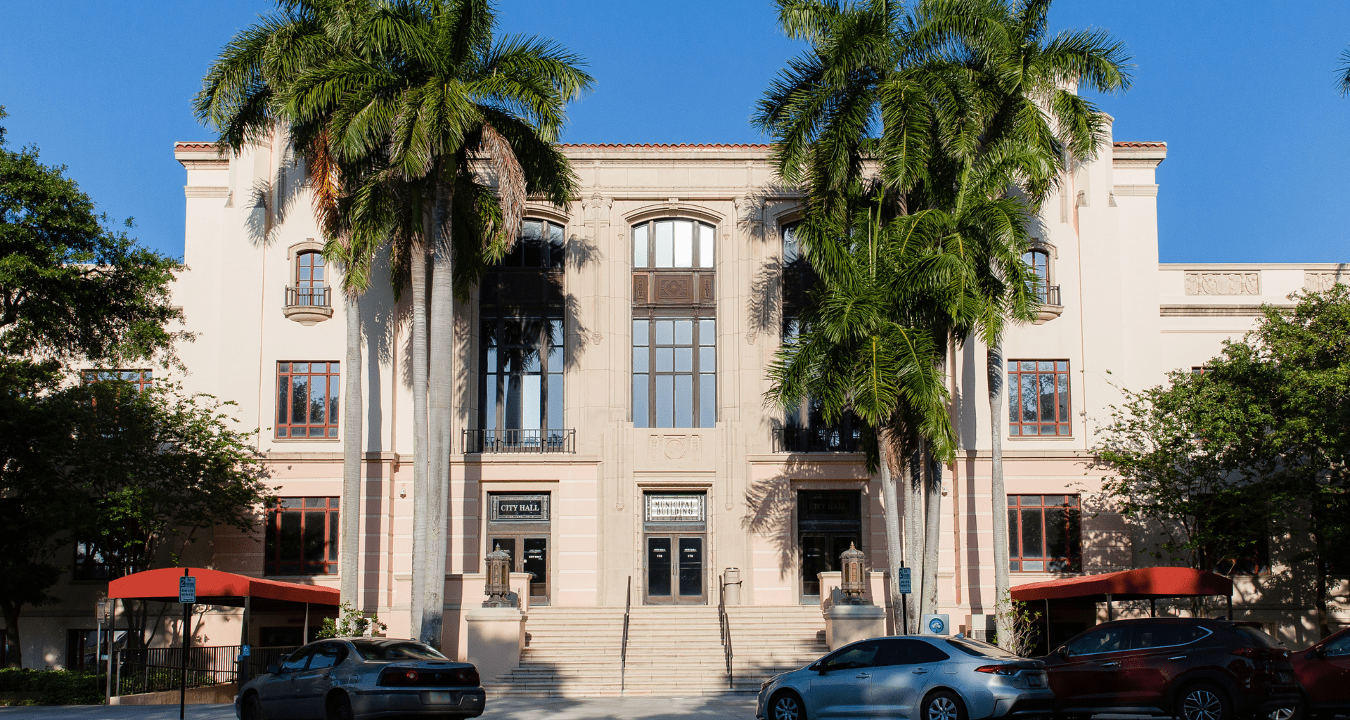 St. Pete voters guide: Mayoral race, referendums and amendments and more on the ballot
