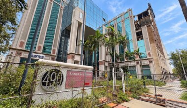 Demolition begins at former Tampa Bay Times building in downtown St. Pete