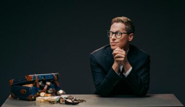Ben Seidman brings 'CON MAN: A True Crime Magic Show' to South Florida