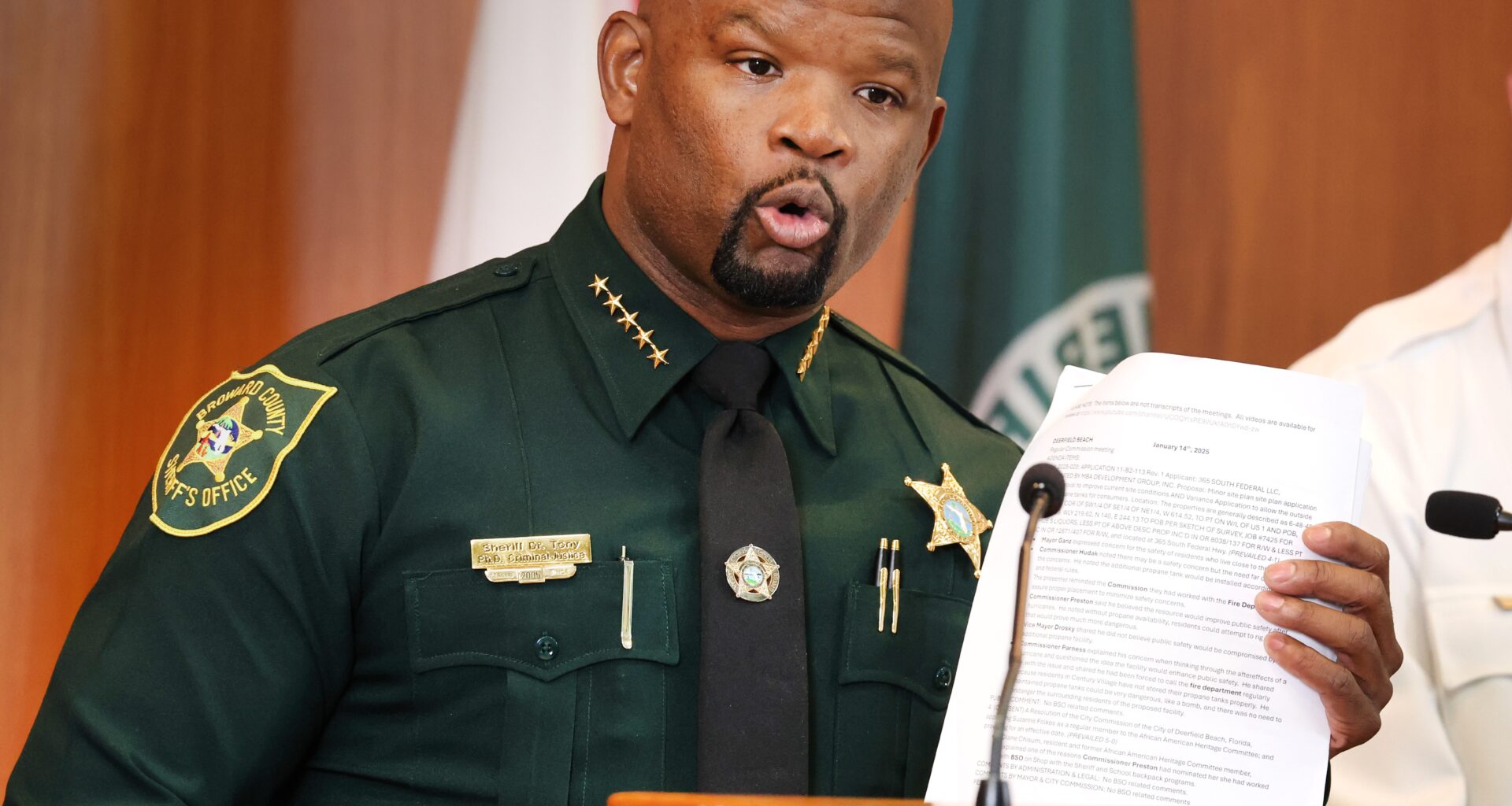 Sheriff shuts door on budget talks with county government