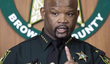 Will sheriff’s fate hang on governor’s race?