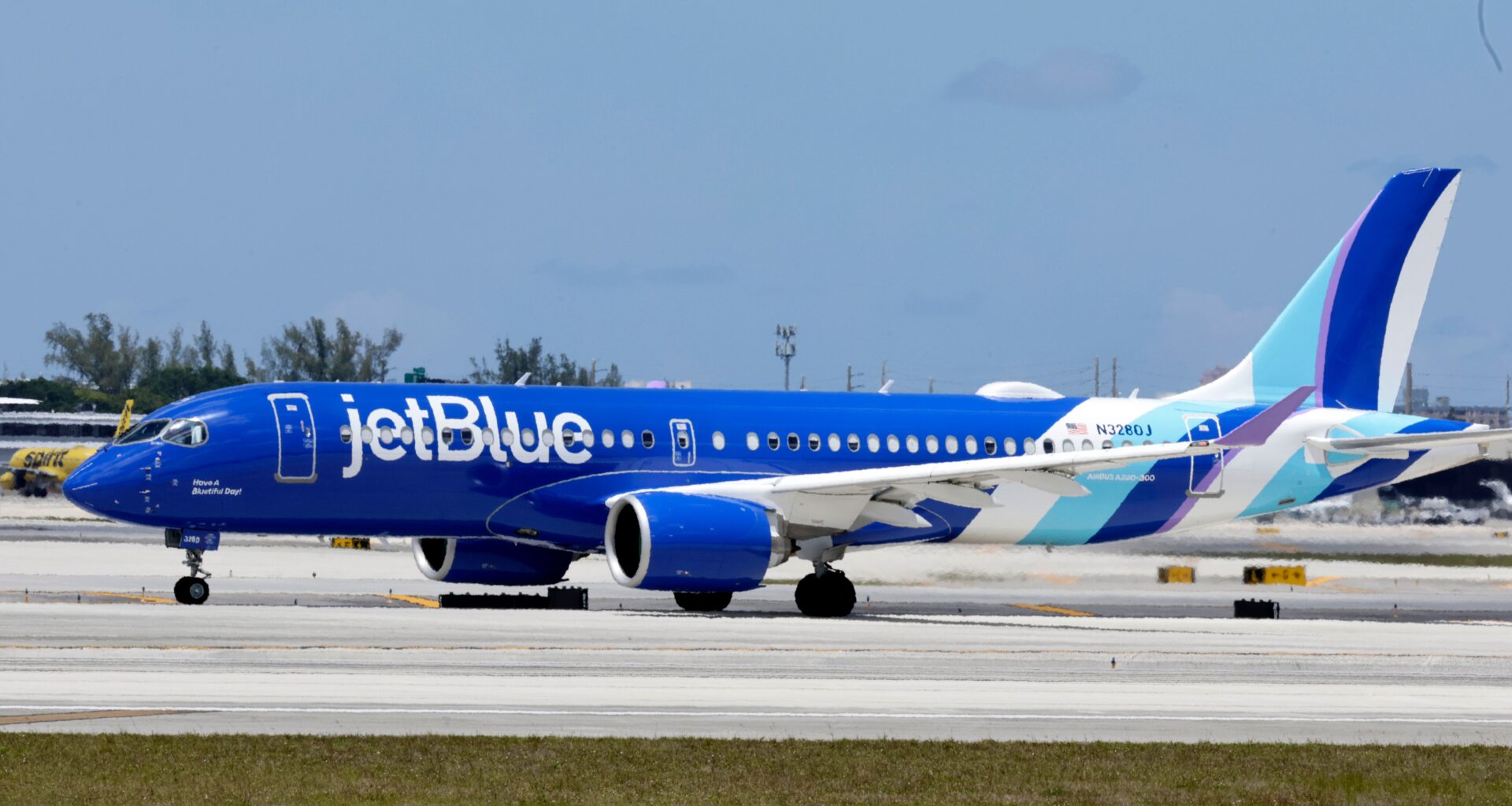 JetBlue bringing first class to Fort Lauderdale; Avelo to add Dallas area flights from West Palm Beach – Sun Sentinel