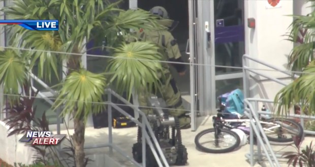 Wilton Manors Police and Fort Lauderdale Police's Bomb Squad investigated suspicious packages left near a Starbucks and Truist Bank in the 1500 block of Northeast 26th Street on Friday, Oct. 2, 2026, in Wilton Manors. (WSVN-7/Courtesy)