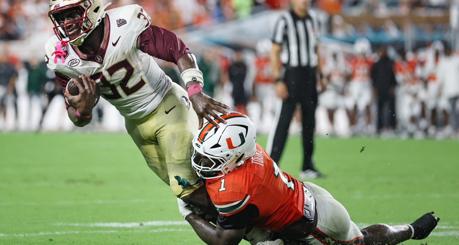 Florida State RB Ousmane Kromah carted off field at Miami, his left leg placed in air cast