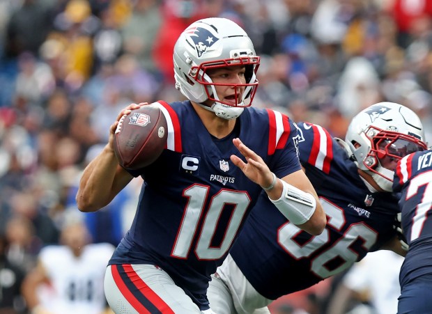 New England Patriots quarterback Drake Maye scrambles during the second quarter of a Sept. 20 game against the Pittsburgh Steelers at Gillette Stadium. Nancy Lane/Boston Herald
