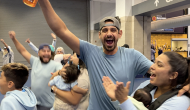 Rays fans celebrate as Tampa Bay sweeps Yankees, advances to ALCS