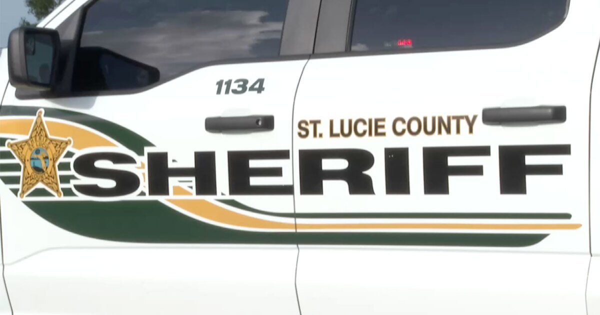 St. Lucie deputies surround Fort Pierce home after domestic battery call