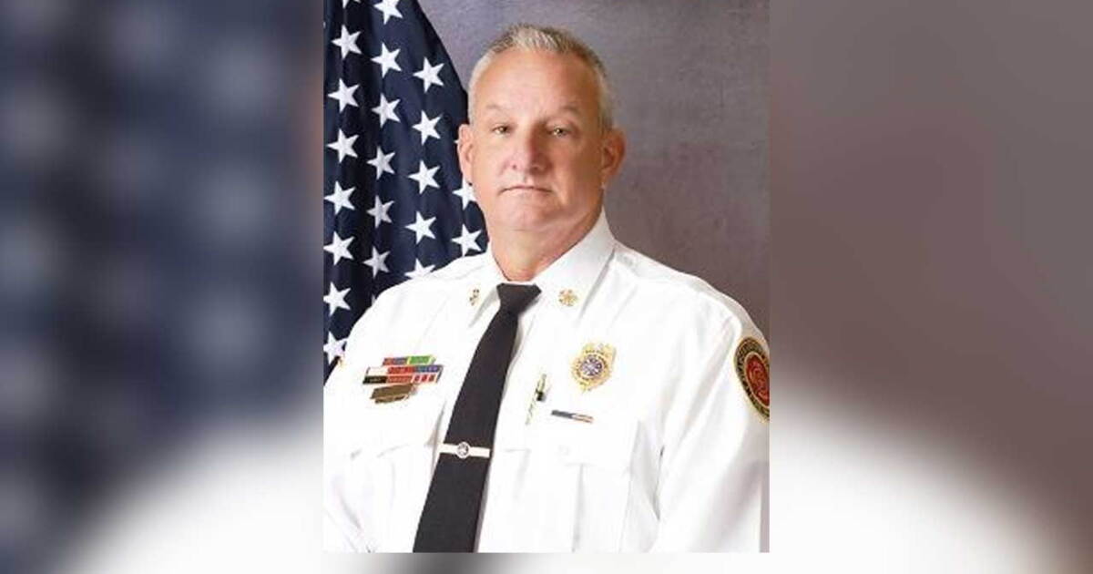 St. Lucie County fire chief fired in 4-3 vote