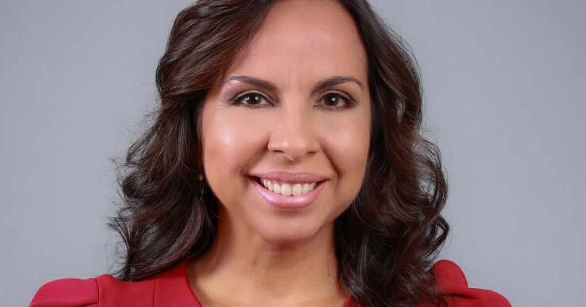 Dania Alexandrino selected for the 2026 News Service of Florida Above & Beyond cohort