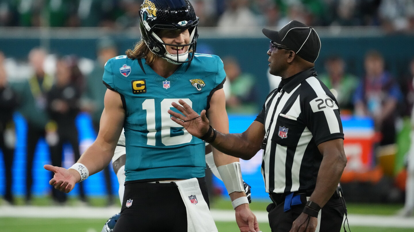 Texans vs. Jaguars prediction: Odds, expert picks, QB matchup, injury update, betting trends, and stats