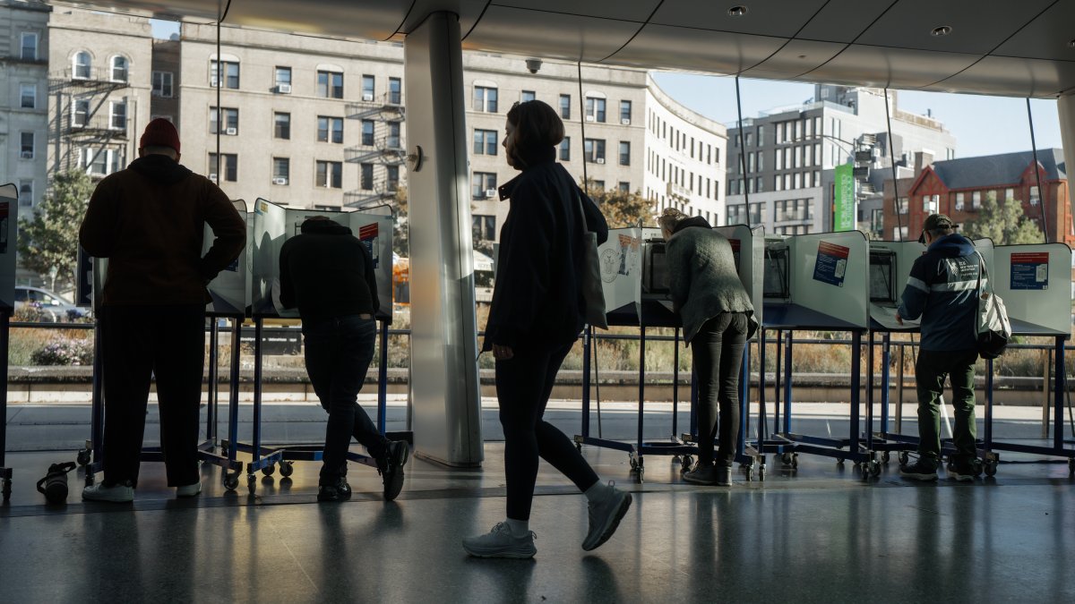 Early voting begins in New York City and New Jersey – NBC New York