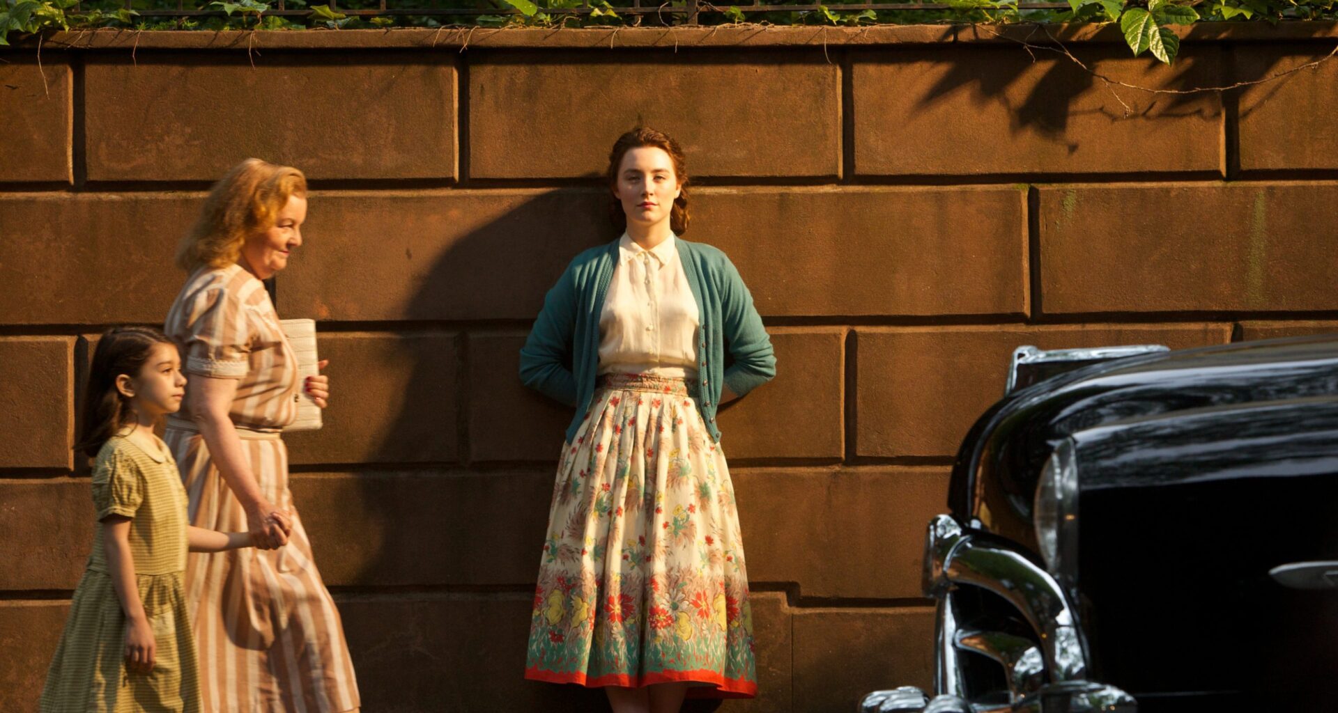 Classic Film Review: ‘Brooklyn’ is a Complex Look At The Choices We Make