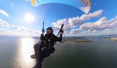 NYC's flying 'Fan Man' demands NYPD return his fan after he soars near Verrazzano Bridge