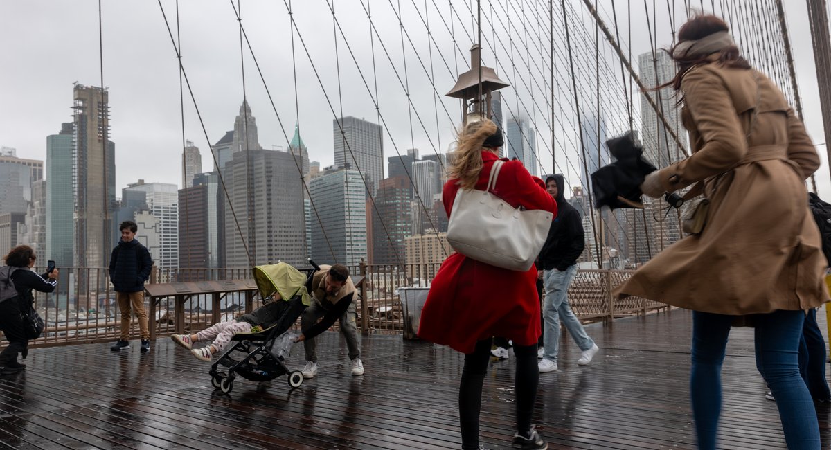 NYC warns of high winds, colder temps into Thursday